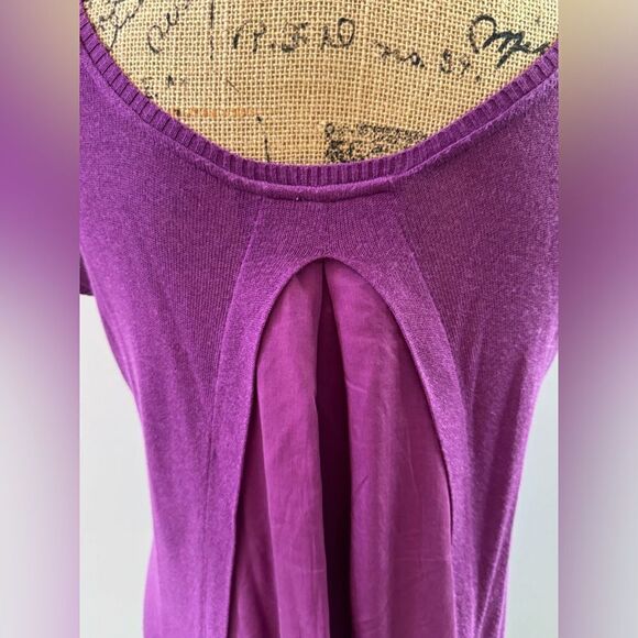 Lululemon flowy top - Picture 4 of 7